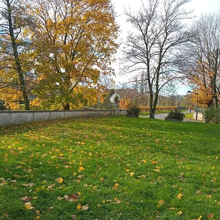 Du Quai